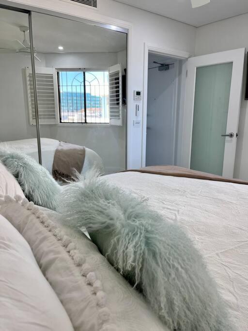 Bondi Beach Waves Beachfront Apartment Sydney Eksteriør bilde